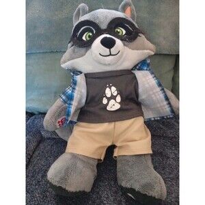 12-inch Build-A-Bear Oliver Raccoon plush from Great Wolf Lodge